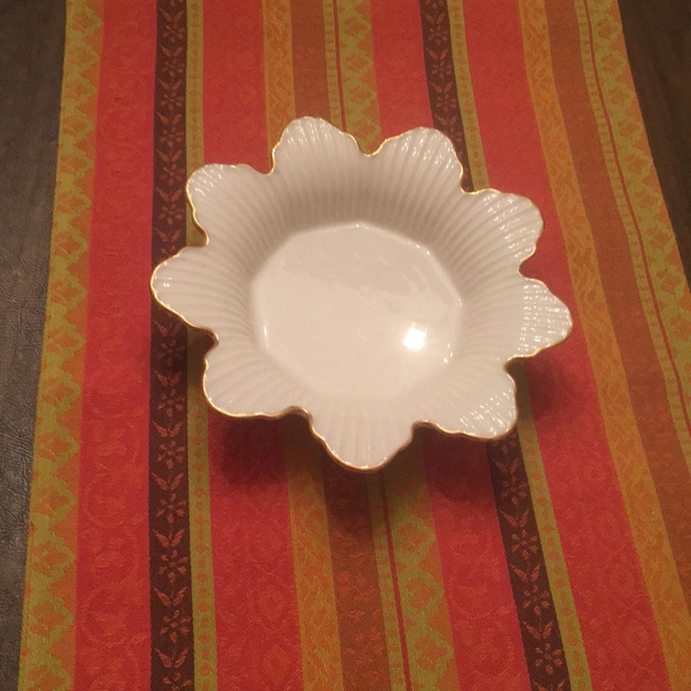 Lenox dish